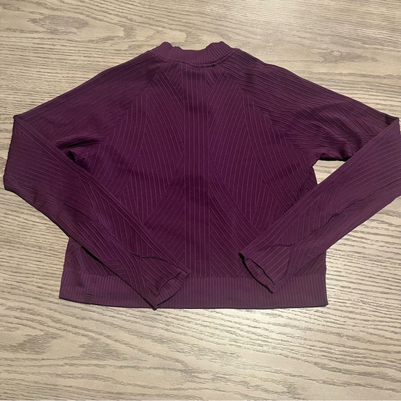 Lululemon Rest Less Cropped Half Zip, Dramatic Magenta, Size Small/Medium - Picture 2 of 6
